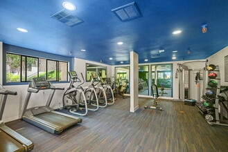 Marbrisa in Long Beach, CA - Foto de edificio - Building Photo