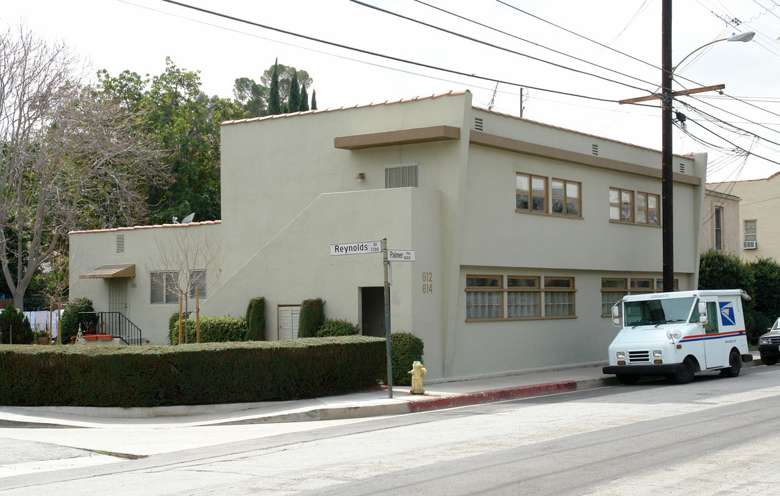 812-814 E Palmer Ave in Glendale, CA - Building Photo