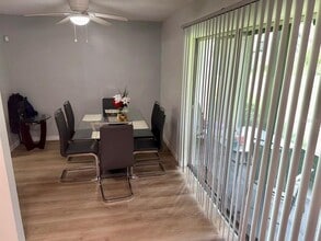 4415 S Semoran Blvd in Orlando, FL - Building Photo - Building Photo