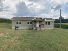 342 Grindle Brothers Rd in Murrayville, GA - Building Photo