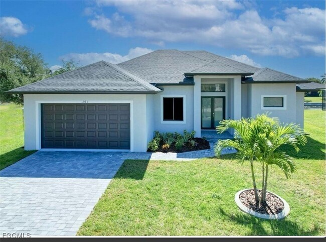 1011 SW 15th Pl in Cape Coral, FL - Building Photo - Building Photo