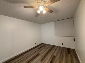 2701 Riverside Dr in Coral Springs, FL - Building Photo - Building Photo