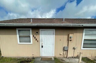 3804 92nd Ln N in West Palm Beach, FL - Building Photo