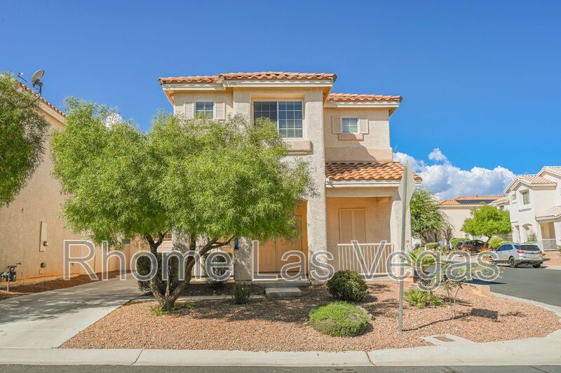 9469 Thatched Sunlight in Las Vegas, NV - Building Photo