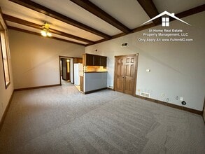 103 E 10th St in Fulton, MO - Building Photo - Building Photo