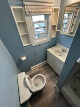 121 E Stewart Ave, Unit 3rd fl in Lansdowne, PA - Building Photo - Building Photo