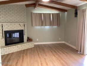 44839 Kingtree Ave in Lancaster, CA - Building Photo - Building Photo