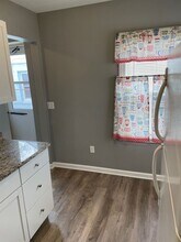 22852 Rosalind Ave in Eastpointe, MI - Building Photo - Building Photo