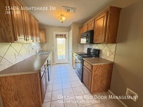 15404 Nightshade Dr in Oklahoma City, OK - Building Photo - Building Photo