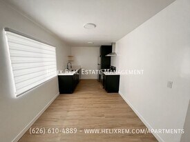 1313 Huntington Dr in South Pasadena, CA - Building Photo