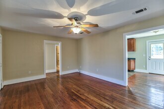 2002 Florida Ave in Tallahassee, FL - Building Photo - Building Photo