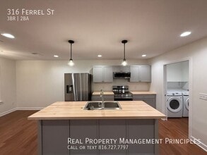 316 Ferrel St in Platte City, MO - Building Photo - Building Photo