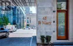 65-3265 St Mary St in Toronto, ON - Building Photo