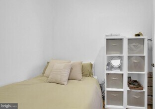 619 S 16th St in Philadelphia, PA - Building Photo - Building Photo
