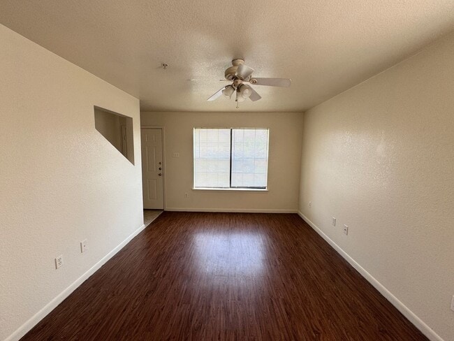 1100 Lansberry Ct in Killeen, TX - Building Photo - Building Photo
