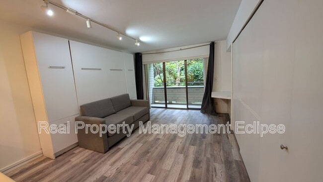 property at 211 Summit Ave E
