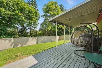 155 W View Ave in Pittsburgh, PA - Building Photo - Building Photo