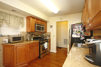 The Heights at Spring Lake in Spring Lake, NJ - Foto de edificio - Interior Photo
