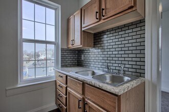237 S Fillmore St in Edwardsville, IL - Building Photo - Building Photo