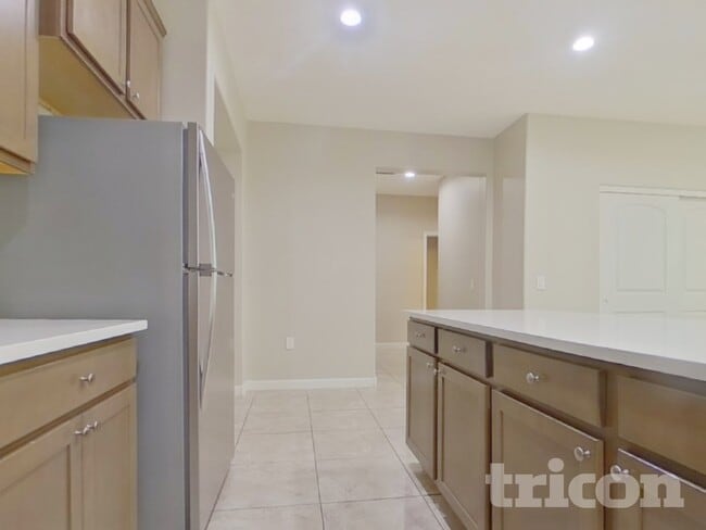 30094 W Clarendon Ave in Buckeye, AZ - Building Photo - Building Photo