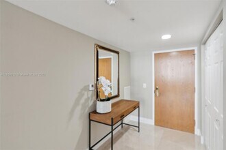 16711 Collins Ave, Unit 704 in Sunny Isles Beach, FL - Building Photo - Building Photo