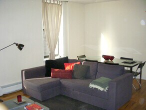 61 Malcolm X Blvd in New York, NY - Building Photo - Building Photo