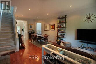 993 Logan Ave in Toronto, ON - Building Photo - Building Photo