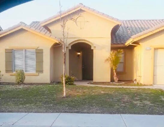 618 Winepress St in Los Banos, CA - Foto de edificio - Building Photo