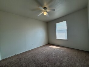 5706 Redstone Dr in Killeen, TX - Building Photo - Building Photo