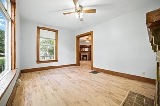 520 W Bucyrus St in Crestline, OH - Building Photo - Building Photo