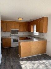 2100 Flagstone Ct in Greenville, NC - Building Photo - Building Photo