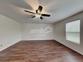 524 Bridgewater Dr in Greenfield, IN - Building Photo - Building Photo