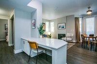 Octave Apartments in Las Vegas, NV - Building Photo - Building Photo