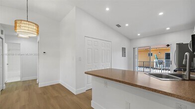 3518 W 80th St in Hialeah, FL - Building Photo - Building Photo