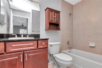 10265 Gandy Blvd N in St. Petersburg, FL - Building Photo - Building Photo