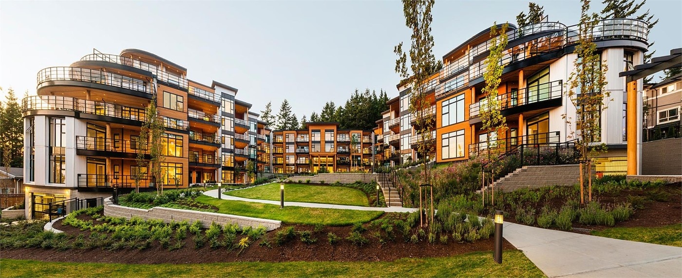 Royce in White Rock, BC - Building Photo