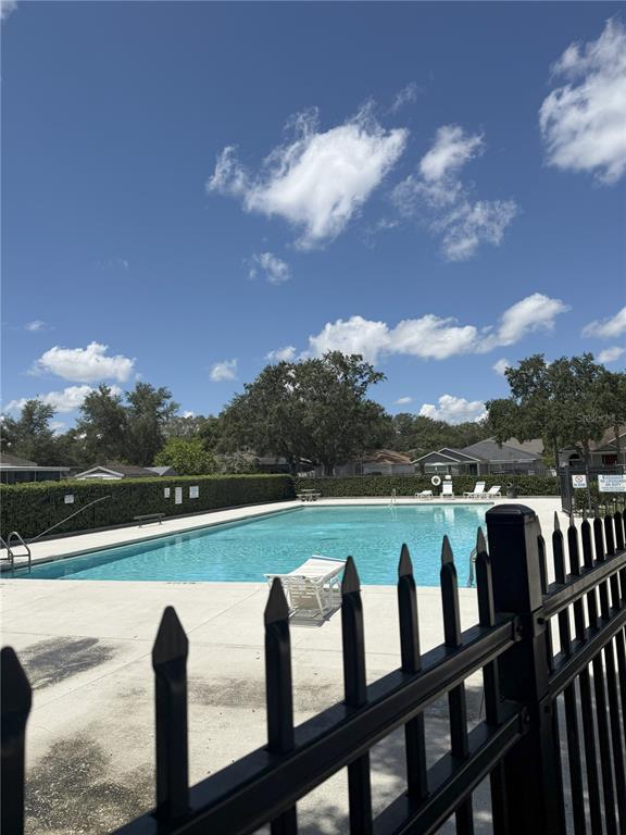 324 Sacramento St in Valrico, FL - Building Photo - Building Photo