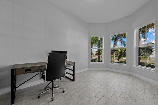 10366 Northbrook Cir in Palm Beach Gardens, FL - Building Photo - Building Photo