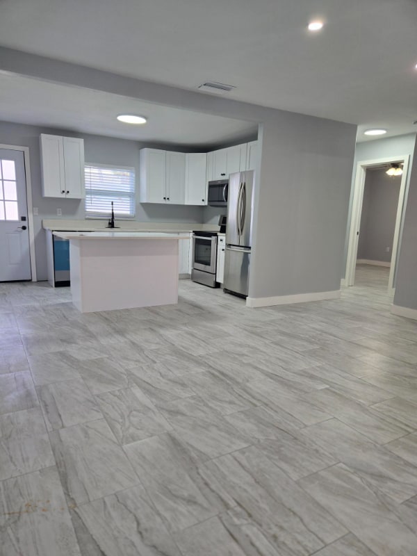 6615 Del Prado Terrace