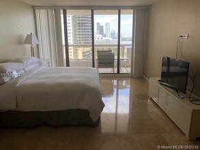 1717 N Bayshore Dr-Unit -A-2247 in Miami, FL - Building Photo - Building Photo
