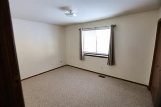 2973 Englewood Ave SE in Grand Rapids, MI - Building Photo - Building Photo