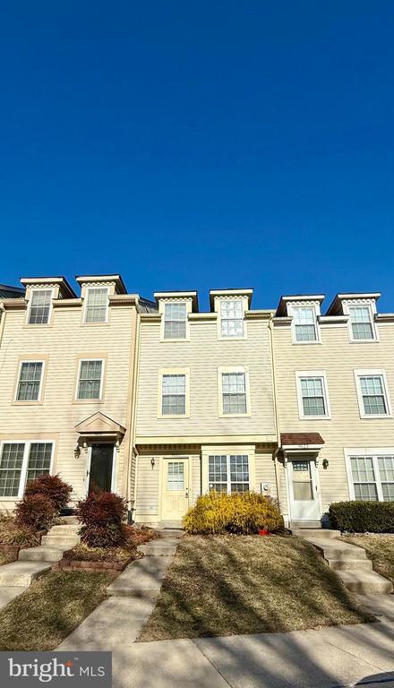 9621 Stirling Bridge Dr in Columbia, MD - Building Photo - Building Photo