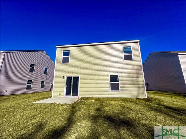 393 Coconut Dr in Bloomingdale, GA - Building Photo - Building Photo