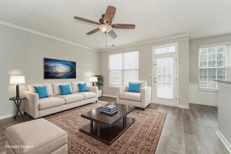 4705 Fox Thorne Dr, Unit 3A in Charlotte, NC - Building Photo - Building Photo