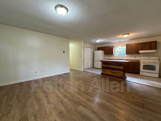 74 Buffalo St in Asheville, NC - Building Photo - Building Photo