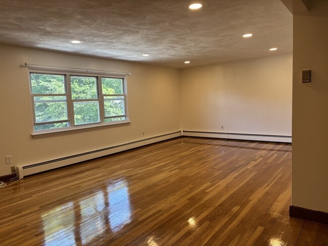 363 Linwood Ave in Newton, MA - Building Photo - Building Photo