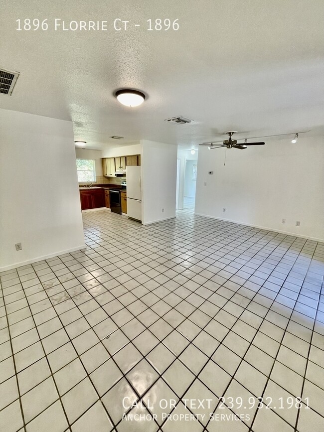 1896 Florrie Ct in North Fort Myers, FL - Building Photo - Building Photo