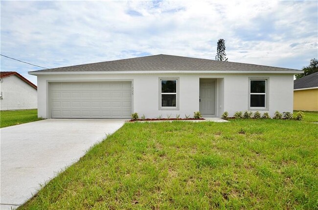 property at 1426 SW Merchant Ln