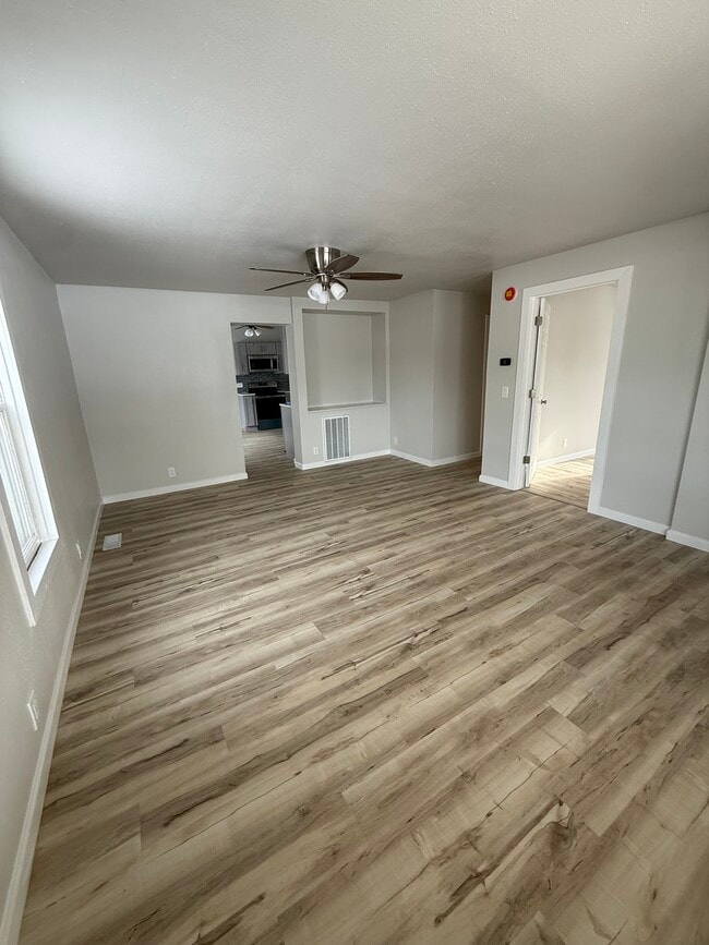 property at 414 Lincoln St