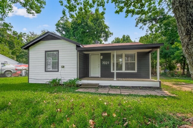 property at 7021 Oleander Ln